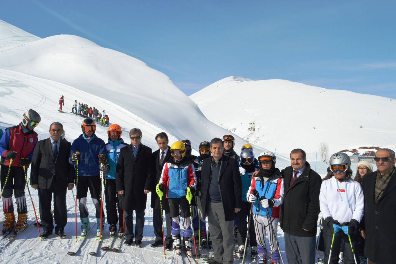 Bitlis’te Kayak Temel Eğitim Kursu açıldı Bitlis’te Kayak Temel Eğitim Kursu açıldı